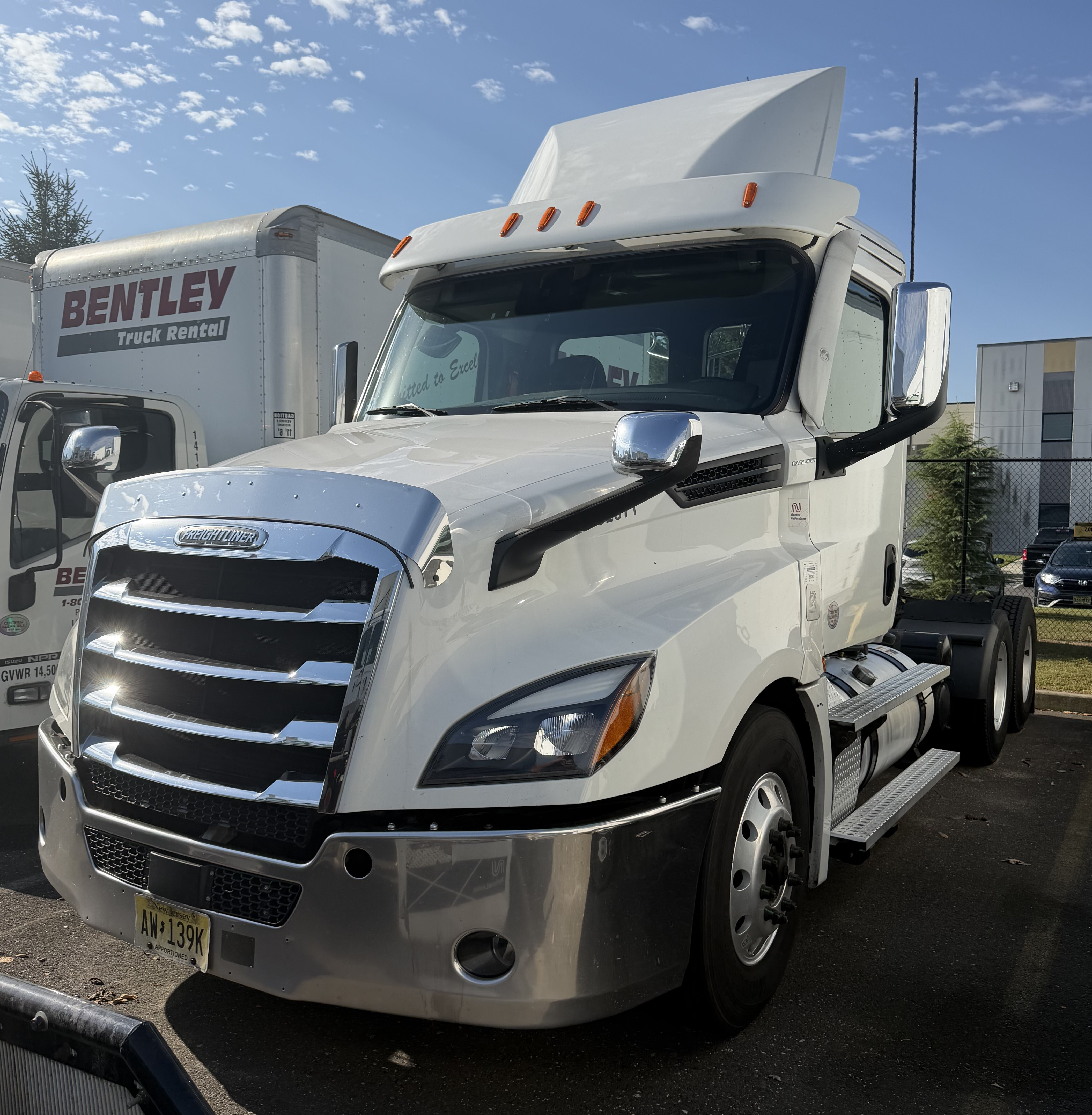 2020 FREIGHTLINER CASCADIA 126 in Allentown, PA