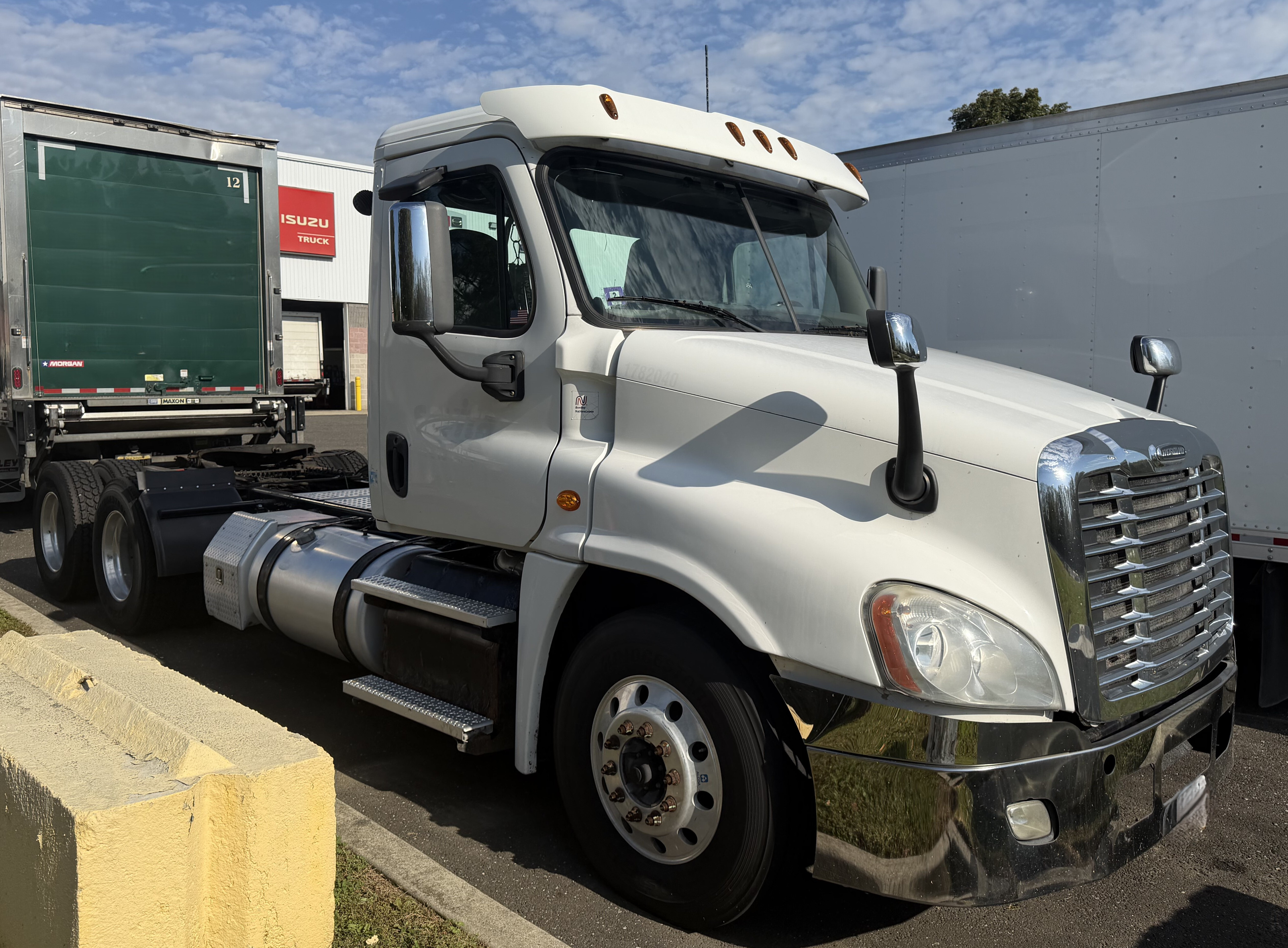 2017 FREIGHTLINER CASCADIA 125 in Allentown, PA