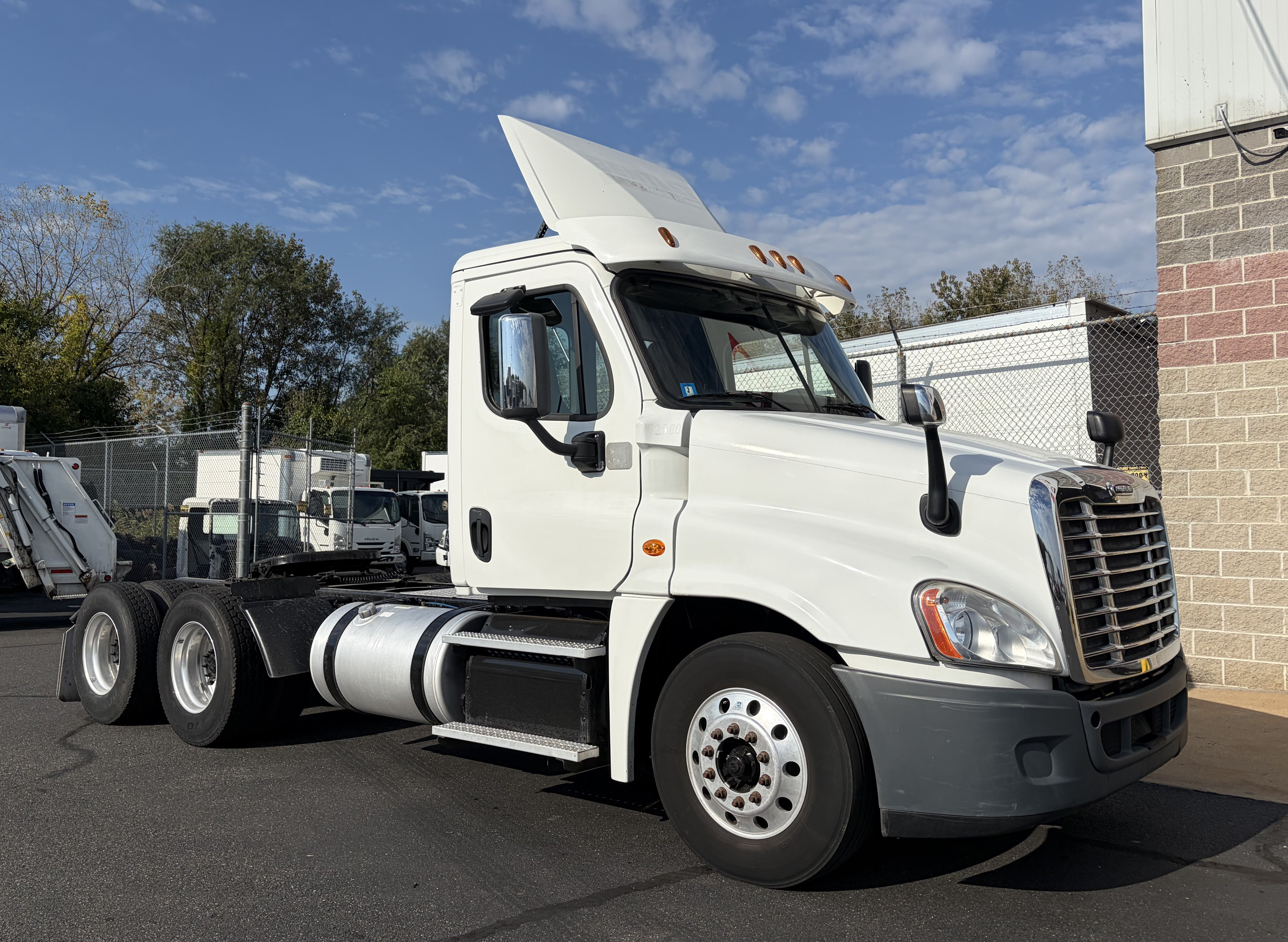 2017 FREIGHTLINER CASCADIA 125 in Allentown, PA