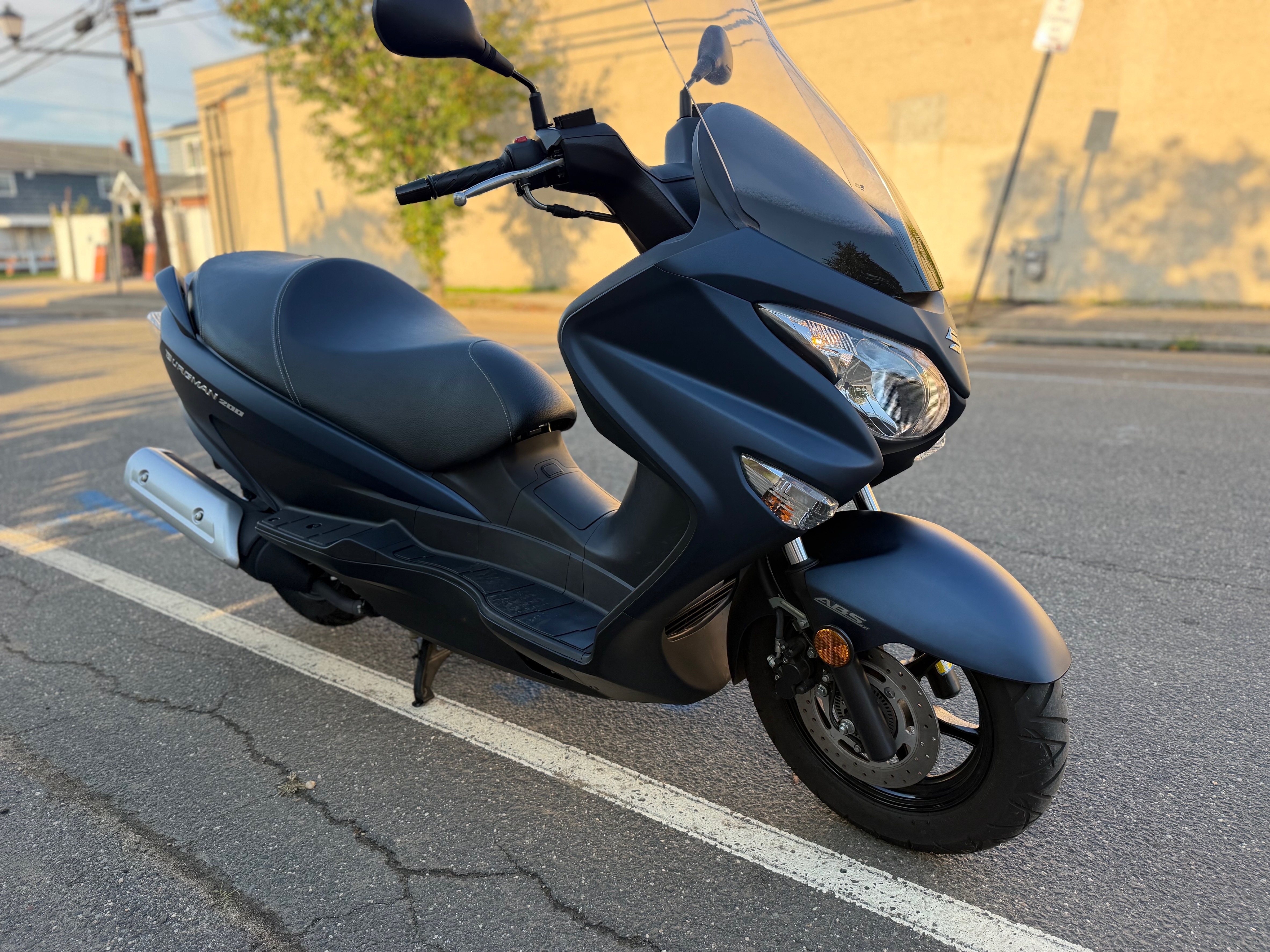 2022 Suzuki Burgman 200 200 in Mineola, NY