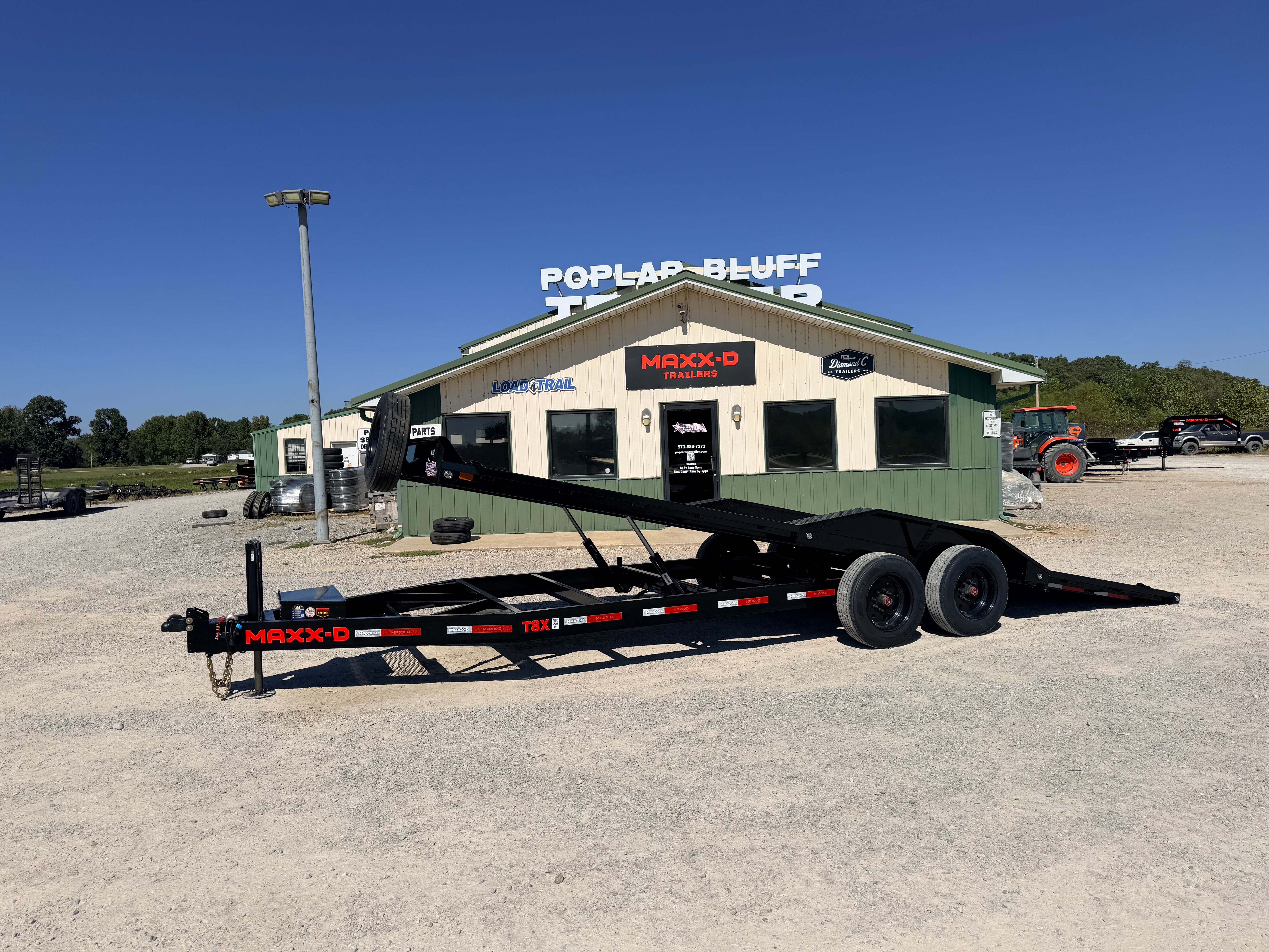 2027 MAXX-D T8B10224 102" x 24' Power Tilt 17.5k GVWR W/ Hydraulic in Poplar Bluff, MO