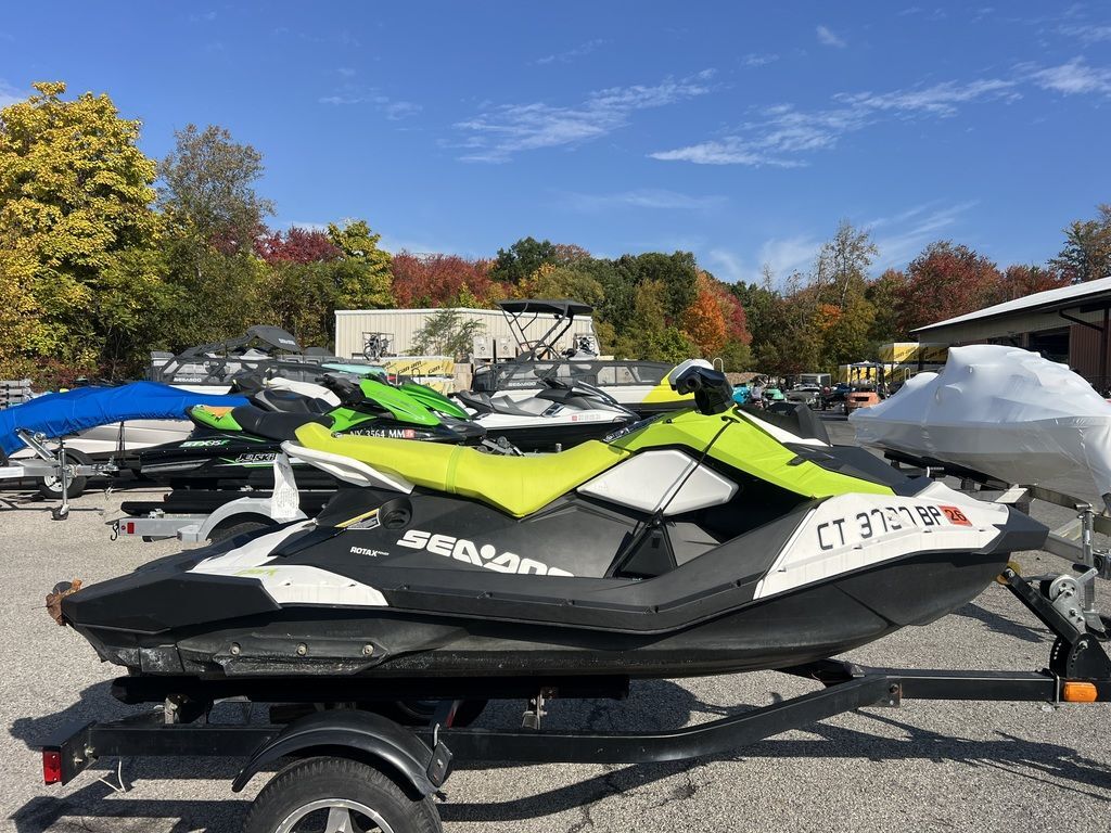 2023 Sea-Doo Spark® 3-up Rotax® 900 ACE CONV with iBR in poughkeepsie NY
