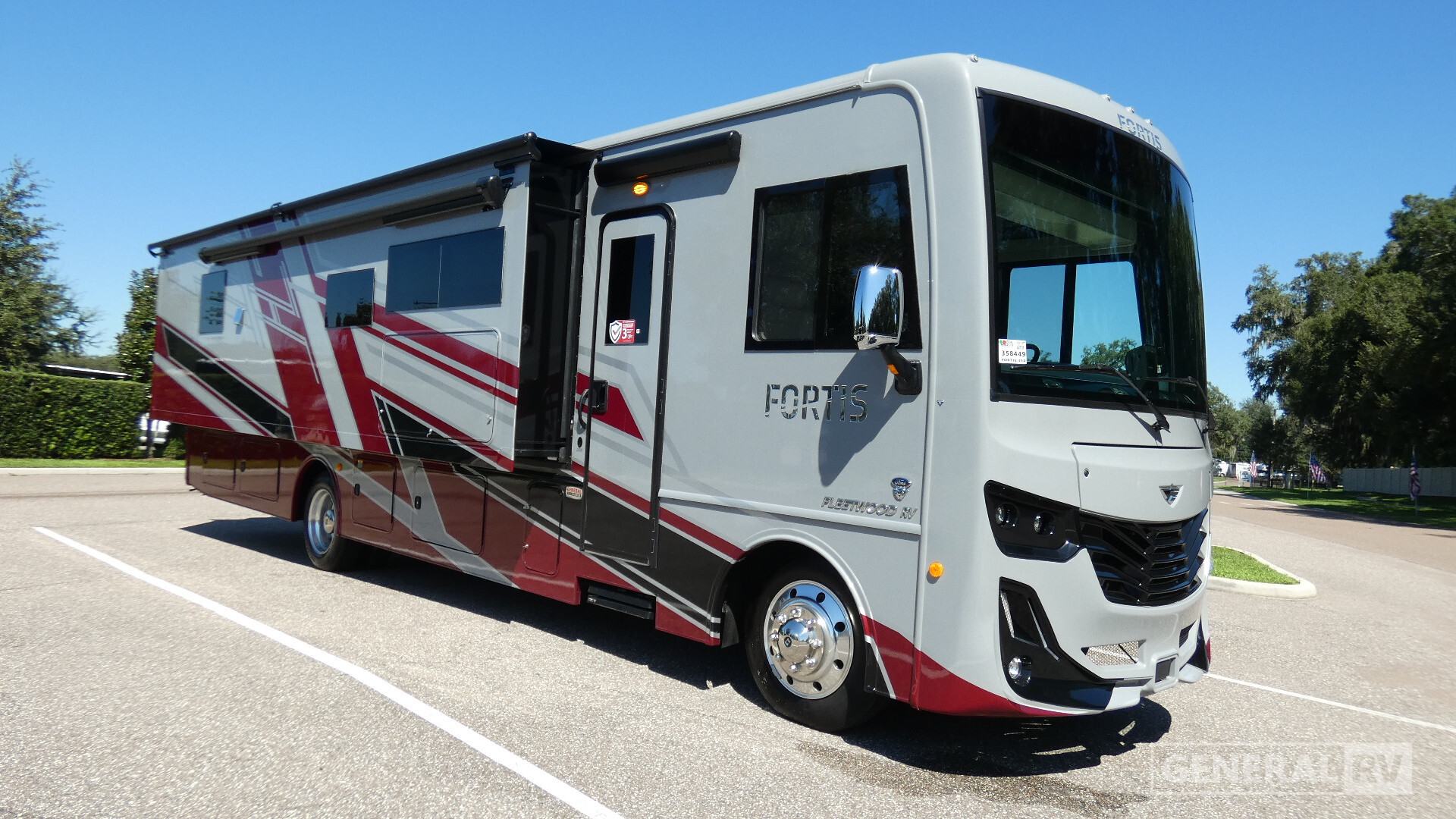 2027 Fleetwood FORTIS 35R in dover FL