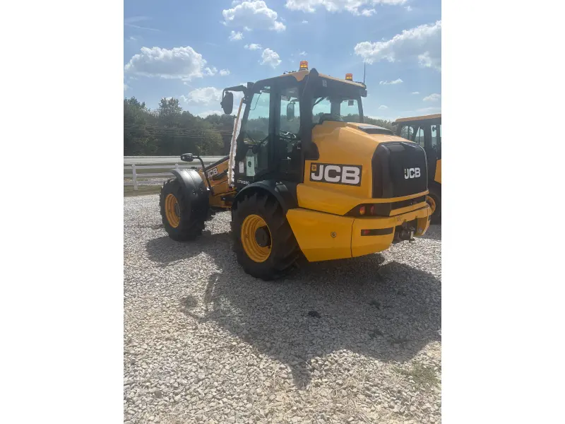 2025 JCB TM320 Agri