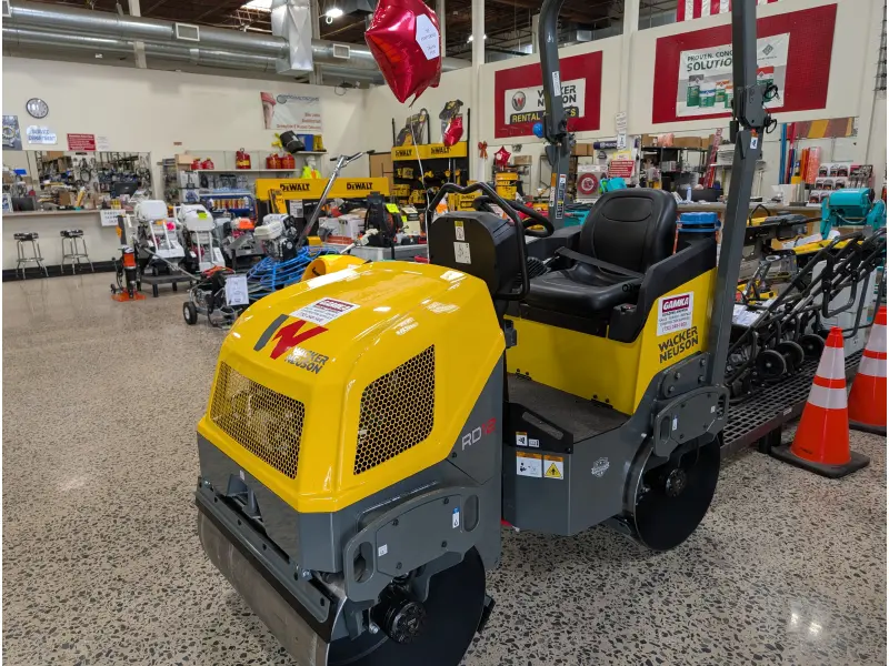 2025 Wacker Neuson RD12L-90