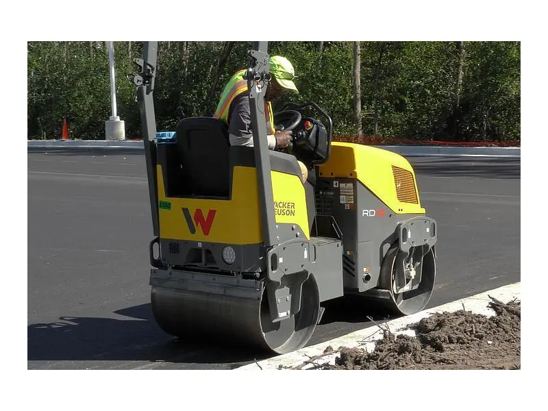 2025 Wacker Neuson RD12L-90