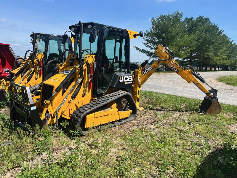 2022 JCB 1CXT