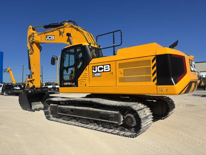 2026 JCB 370X