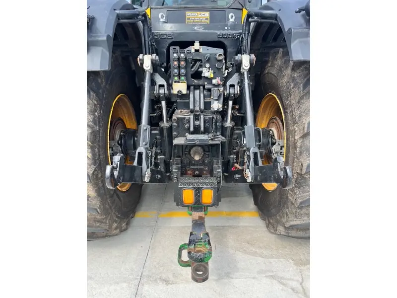 2017 JCB 8290