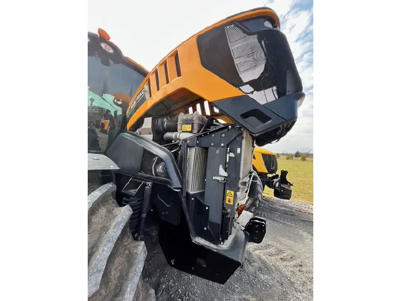 2017 JCB 8290