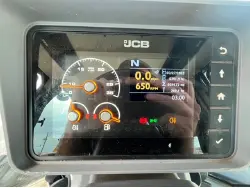 2017 JCB 8290