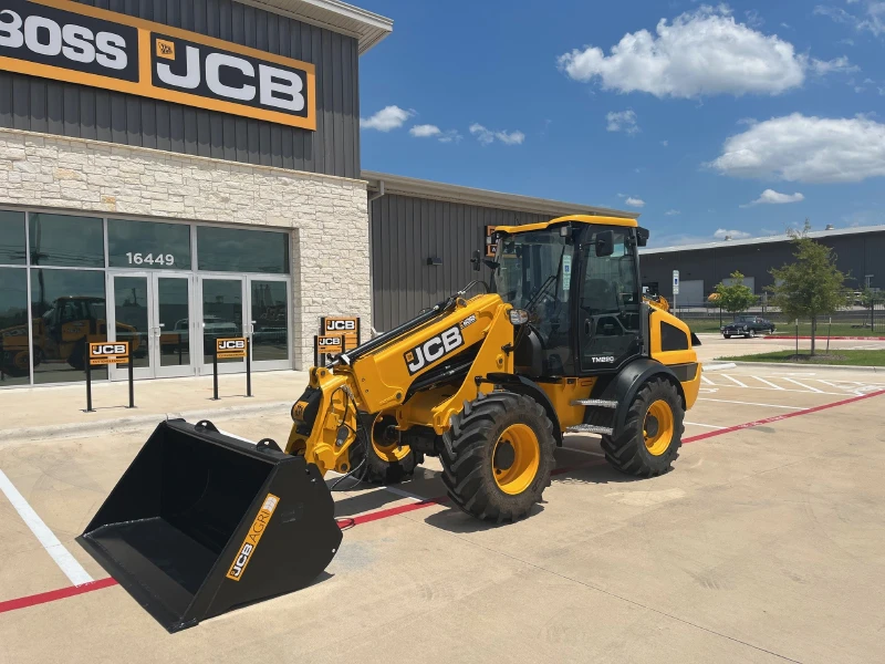 2025 JCB TM220