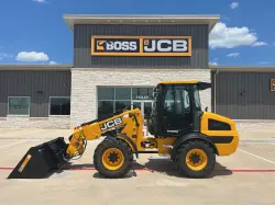 2025 JCB TM220