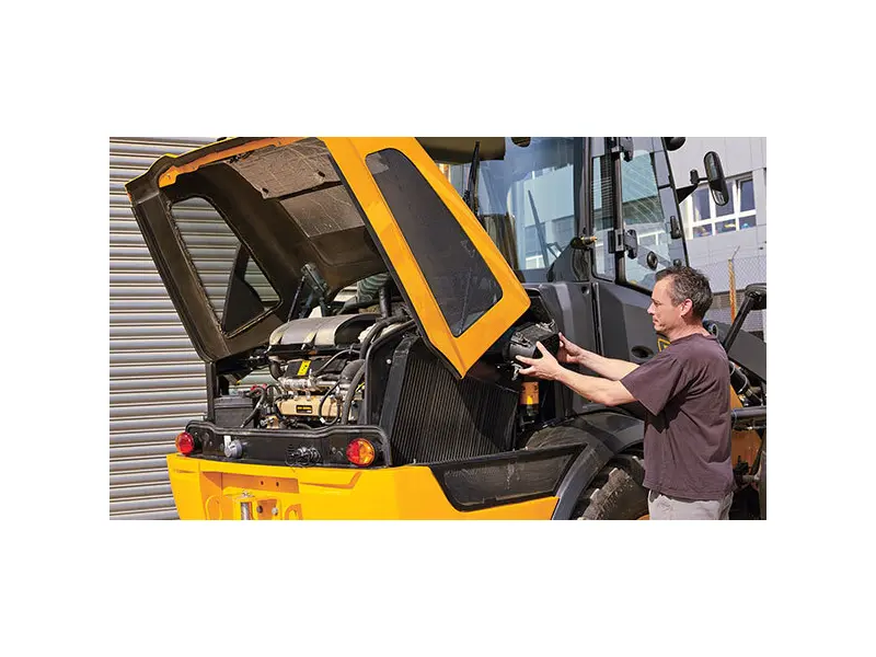 2025 JCB TM220