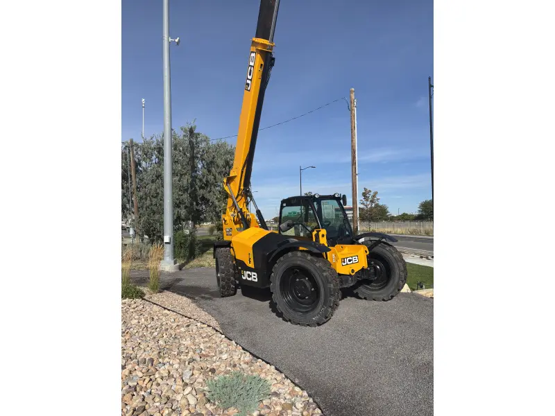 2026 JCB 507-42