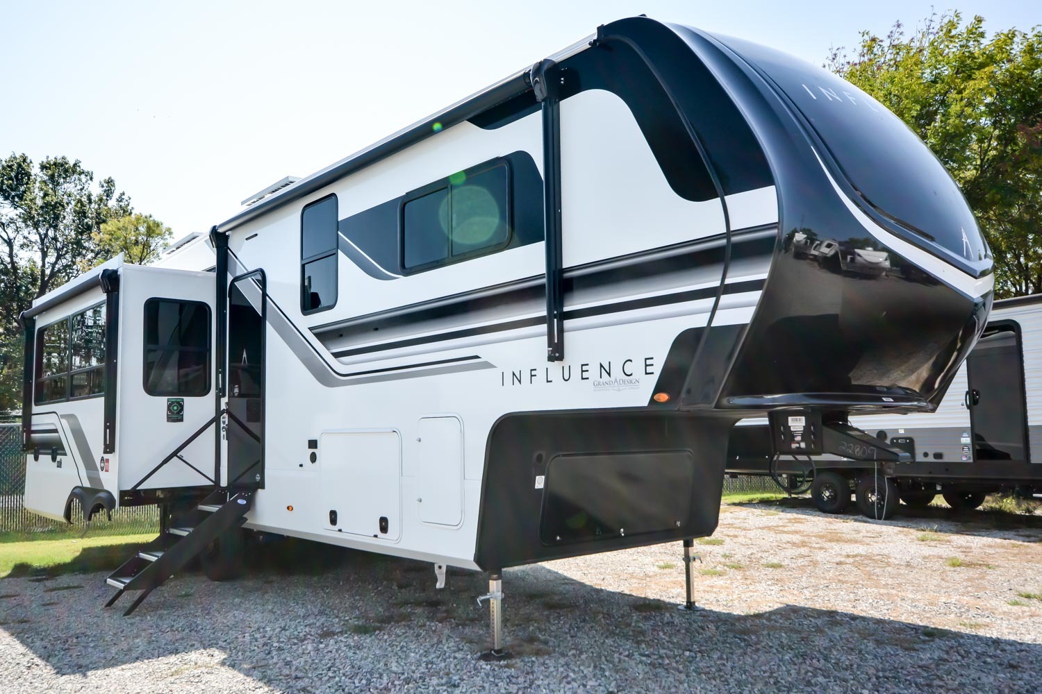 2026 Grand Design Solitude 3003RL in tulsa OK