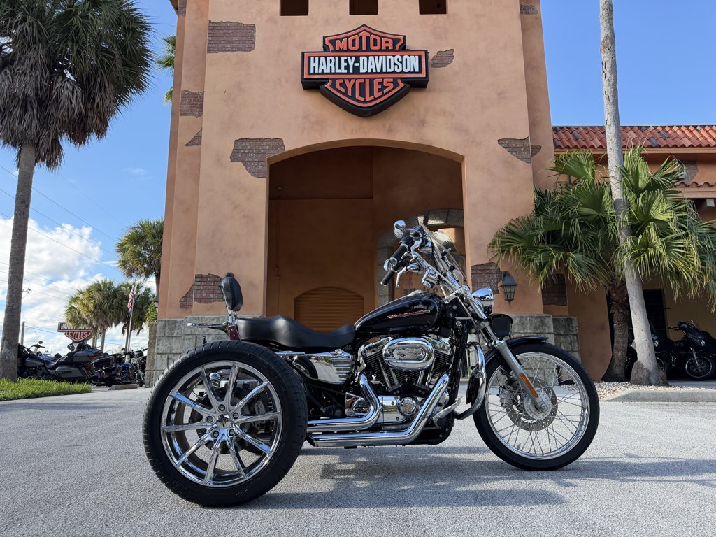 2005 Harley-Davidson SPORTSTER 1200 CUSTOM in Stuart, FL