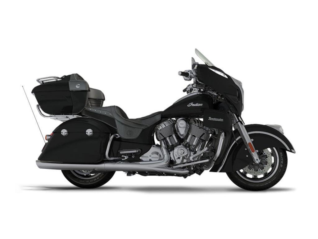 2017 Indian Motorcycle® Roadmaster® Thunder Black in Belleville, NJ