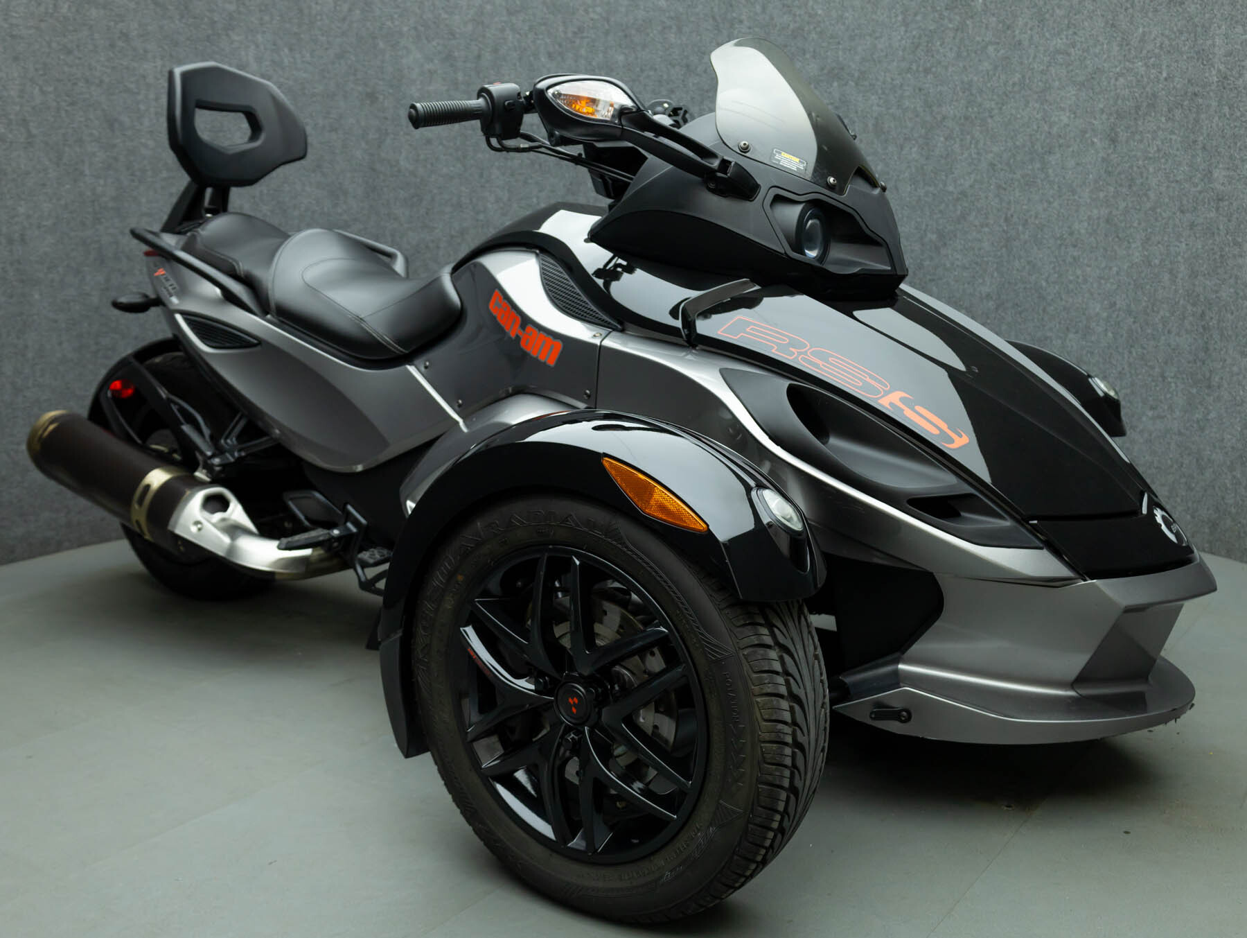 2012 Can-Am SPYDER RSS SE5 TRIKE W/ABS S in Pembroke, NH