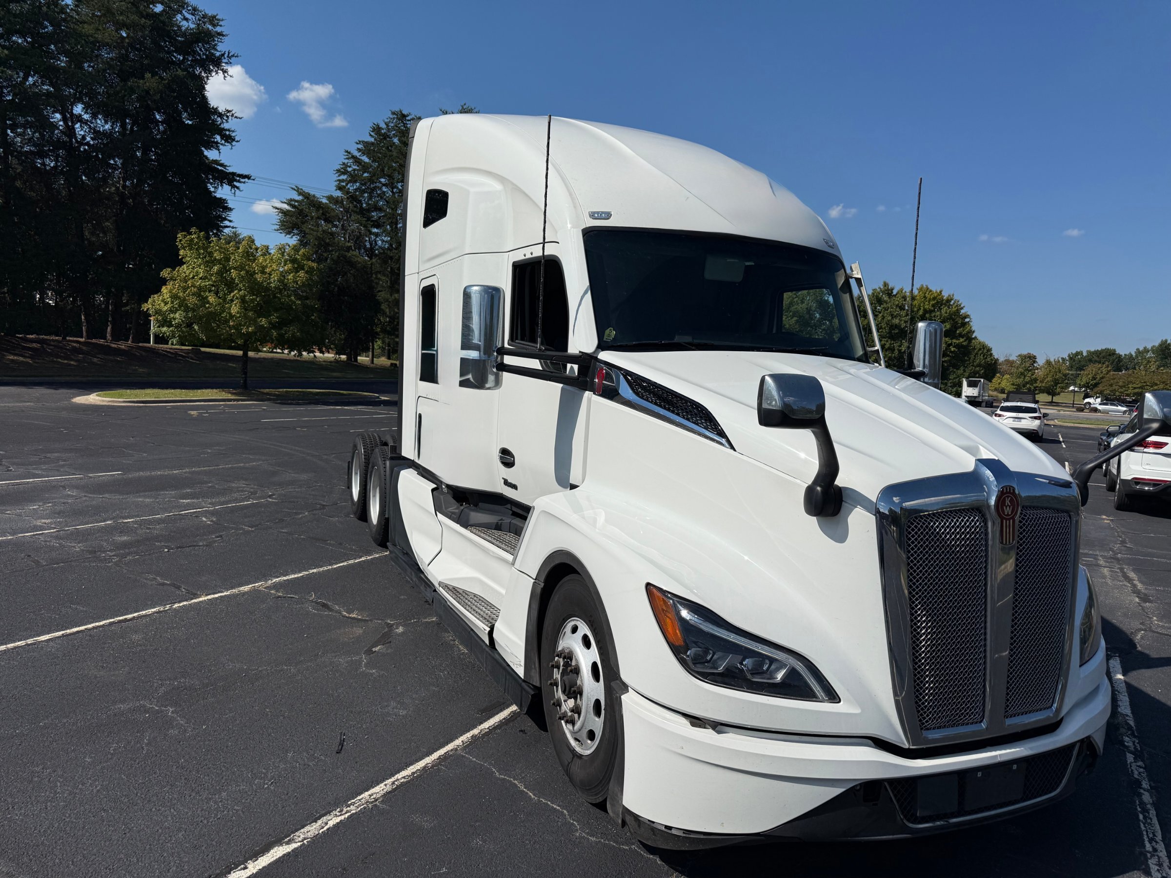 2024 KENWORTH T680 in Greensboro, NC
