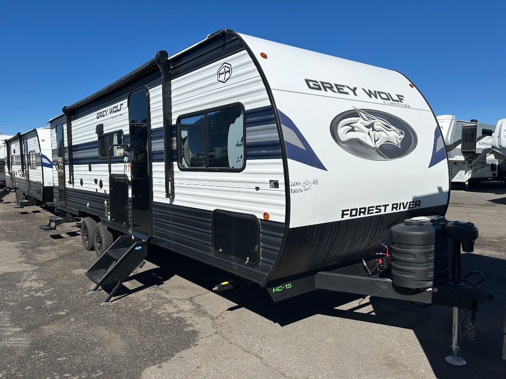 2027 Forest River Rv Cherokee Grey Wolf 26DBH in beaumont CA