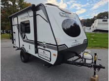 2027 Coachmen RV Remote 12R Review image