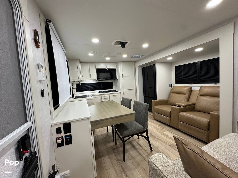 2025 Brinkley I 275 in irvine CA