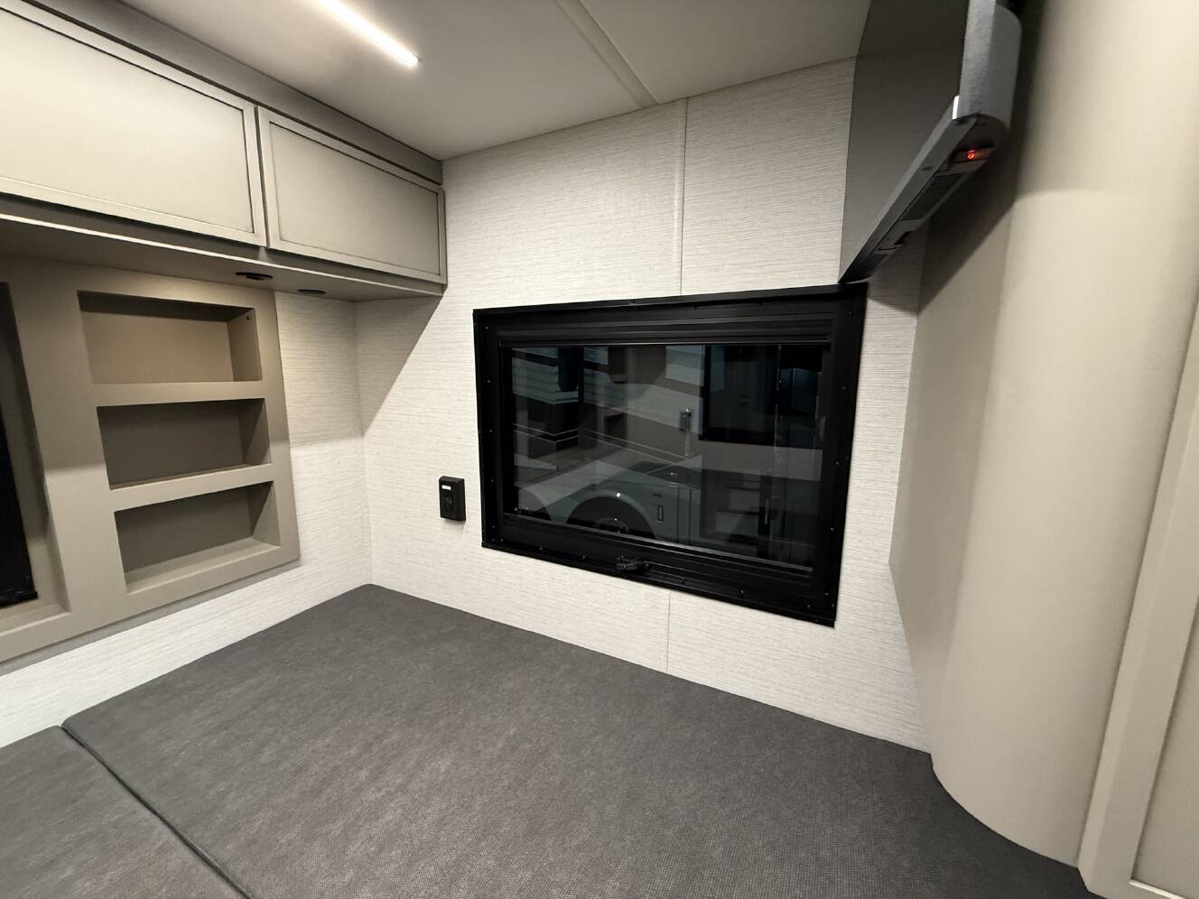 A photo of this 2027 Newmar Freedom Aire 2512