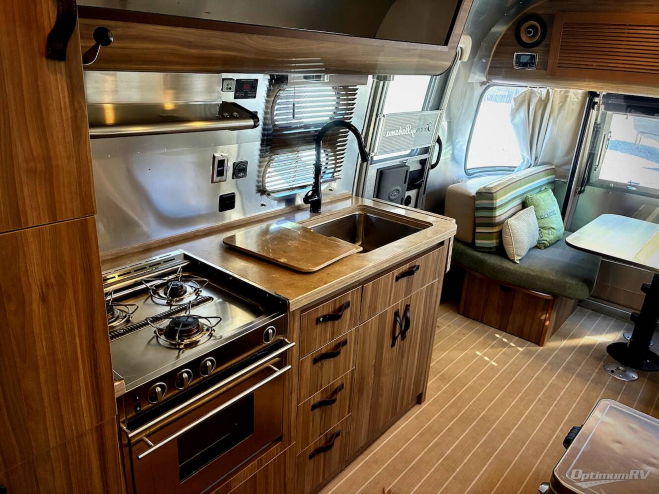 A photo of this 2019 Airstream Tommy Bahama 27FB
