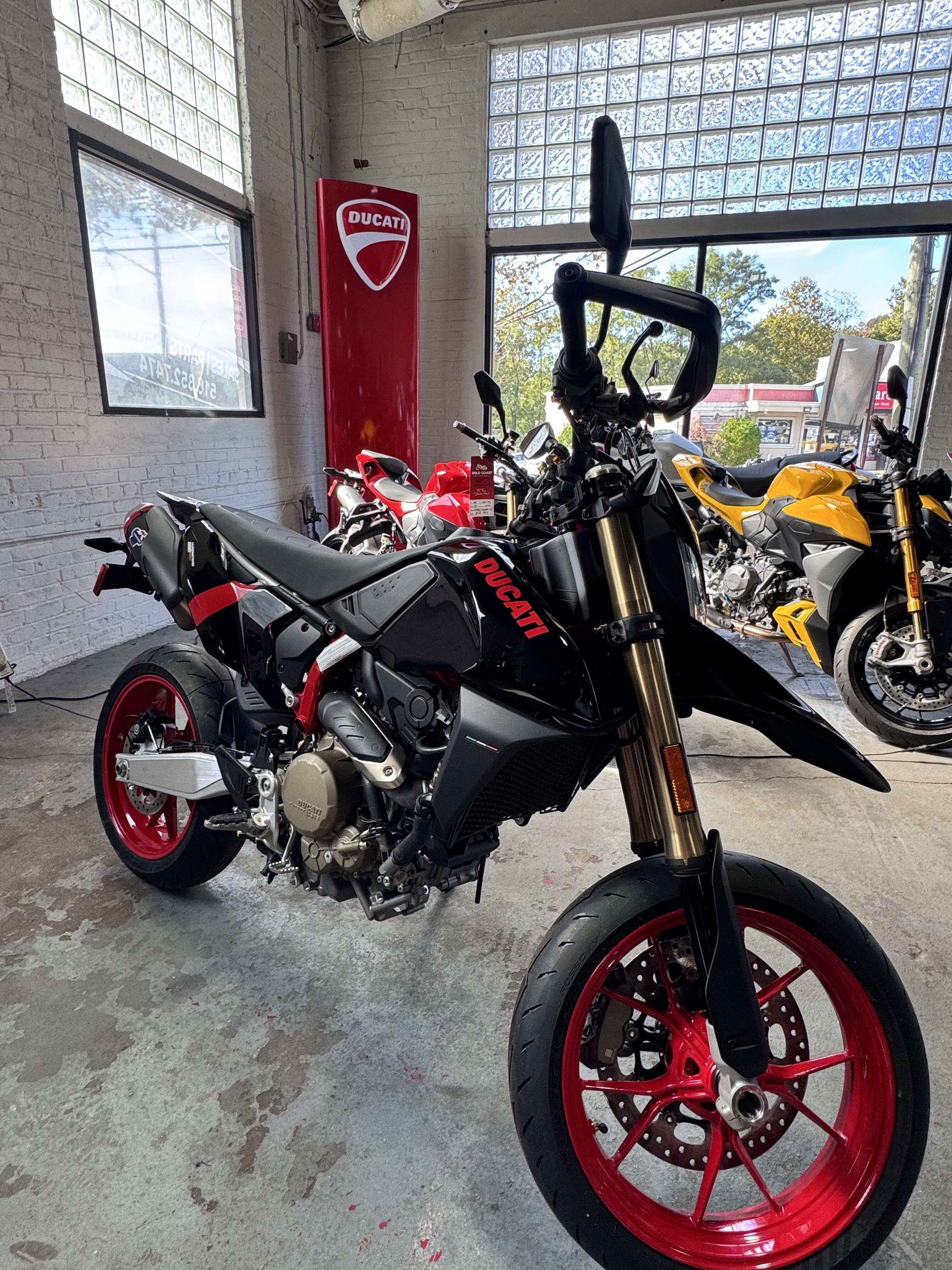 2027 Ducati HYPERMOTARD 698 MONO NERA 698 MONO in Great Neck, NY