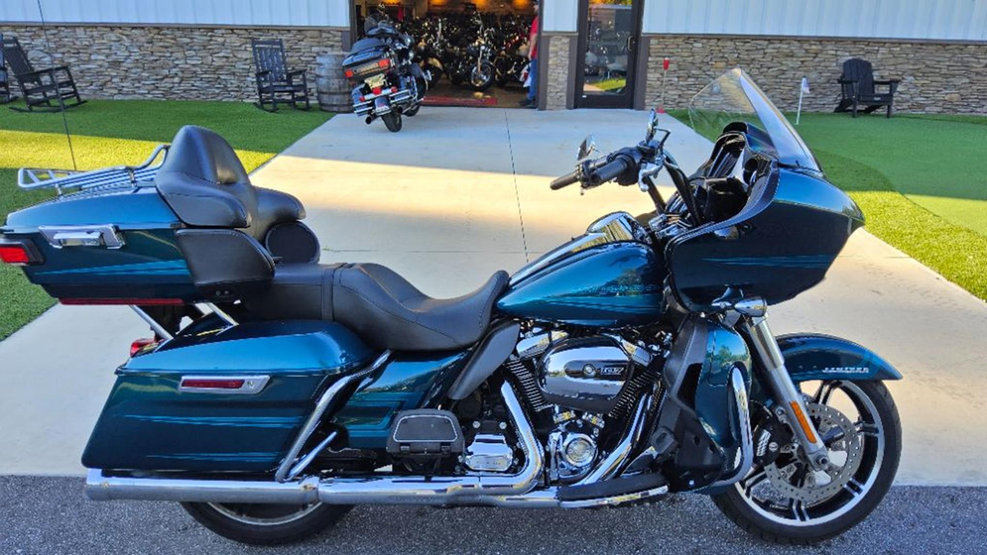 2020 Harley-Davidson Road Glide® Limited LIMITED in Wildwood, FL