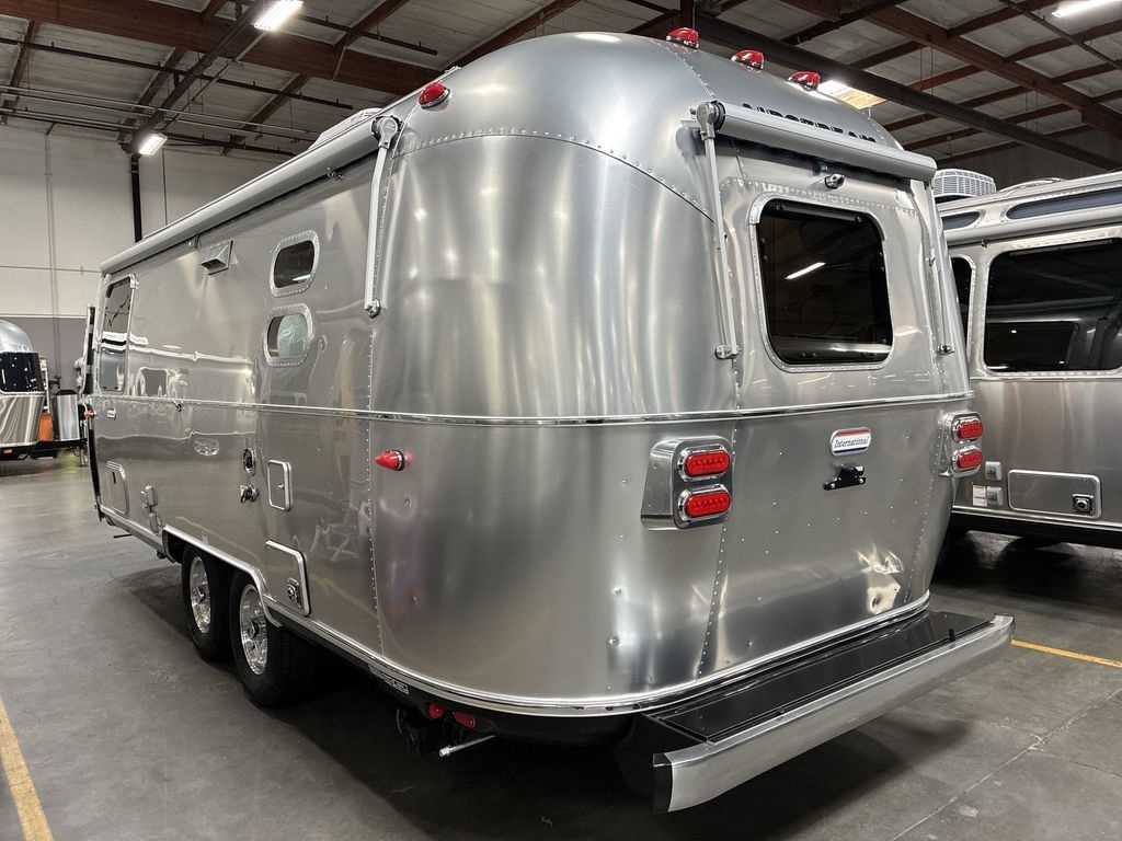 2027 Airstream International 23FB in fairfield CA