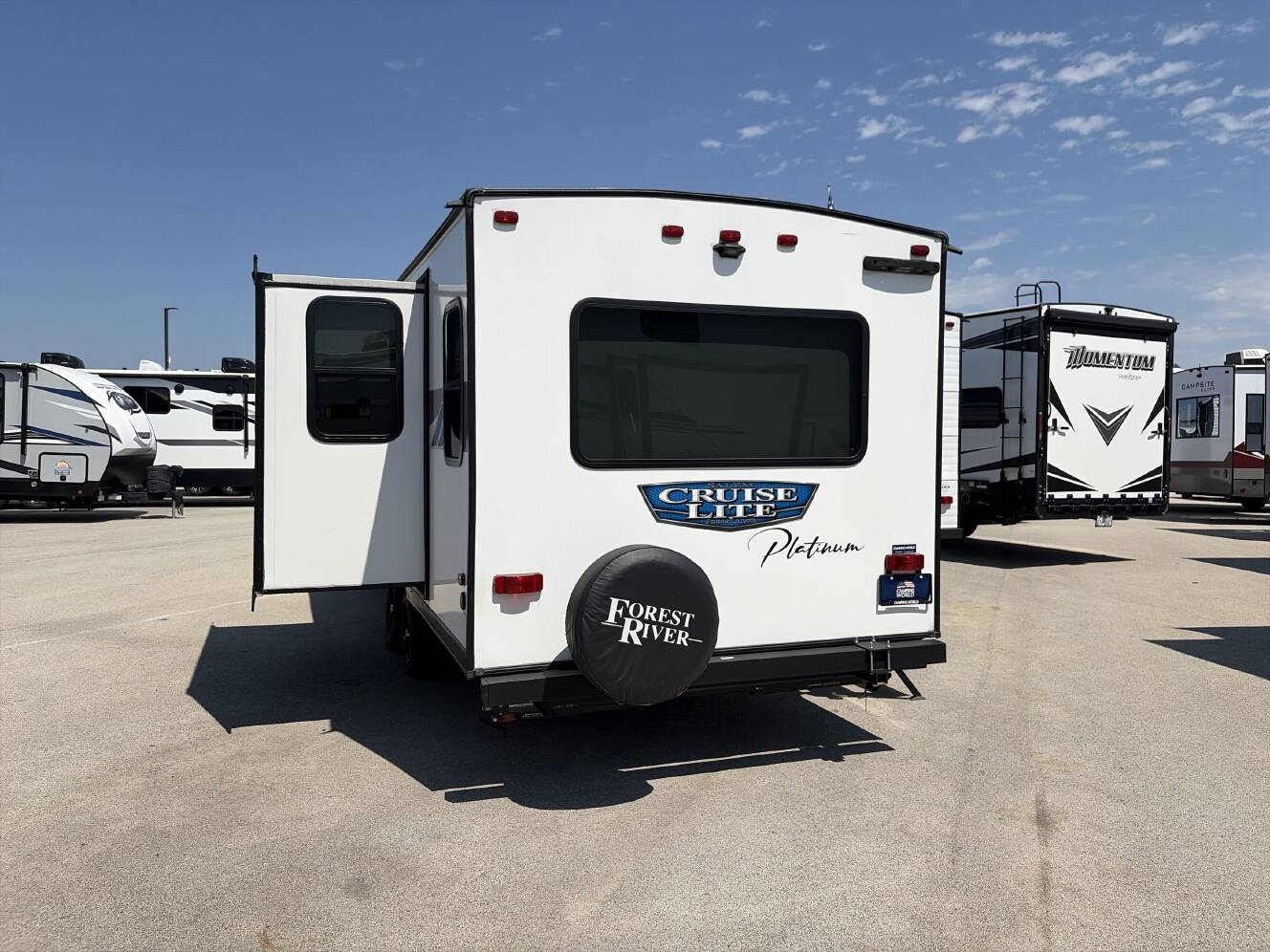 A photo of this 2023 Forest River SALEM CRUISE LITE 24RLXLX
