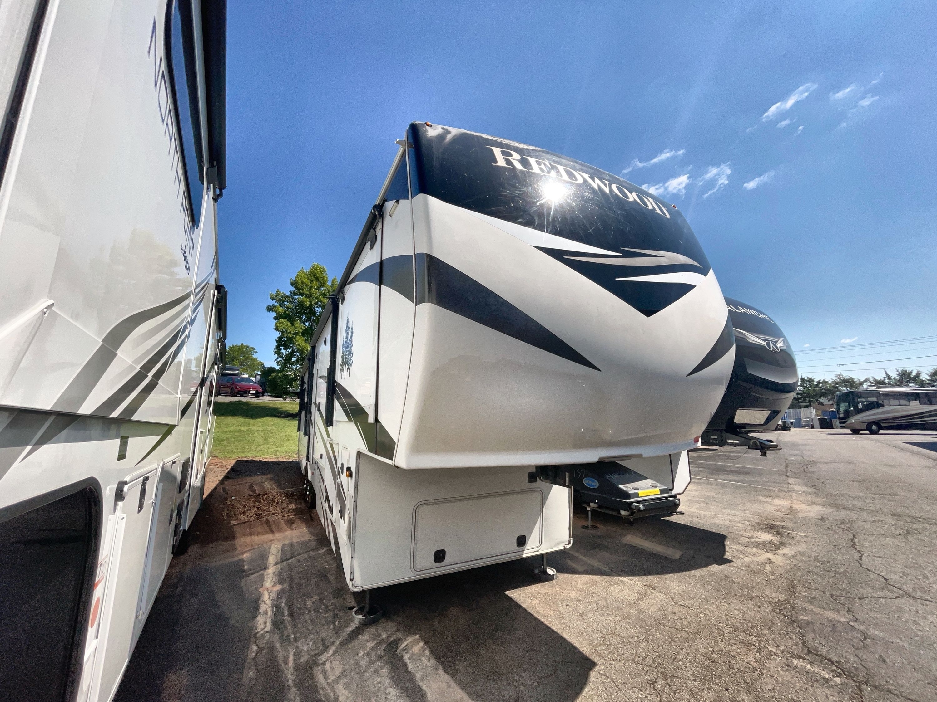 2020 Crossroads REDWOOD 3911RL in manassas VA