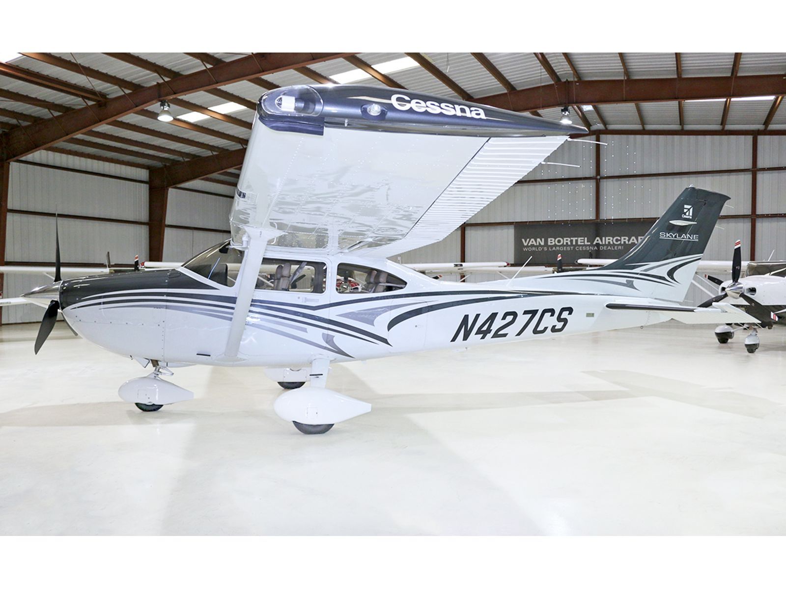 2016 Cessna 182T SKYLANE in arlington TX