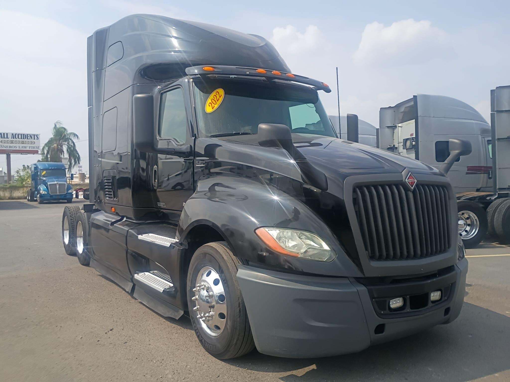 2022 INTERNATIONAL LT in Mission, TX