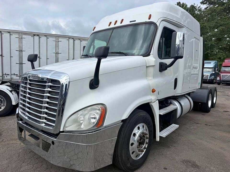 2014 FREIGHTLINER CASCADIA 125 in Griffin, GA