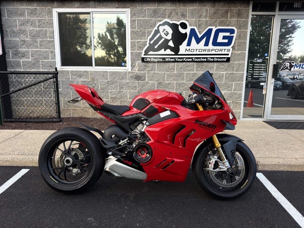 2023 Ducati PANIGALE V4 S V4 S in Sterling, VA