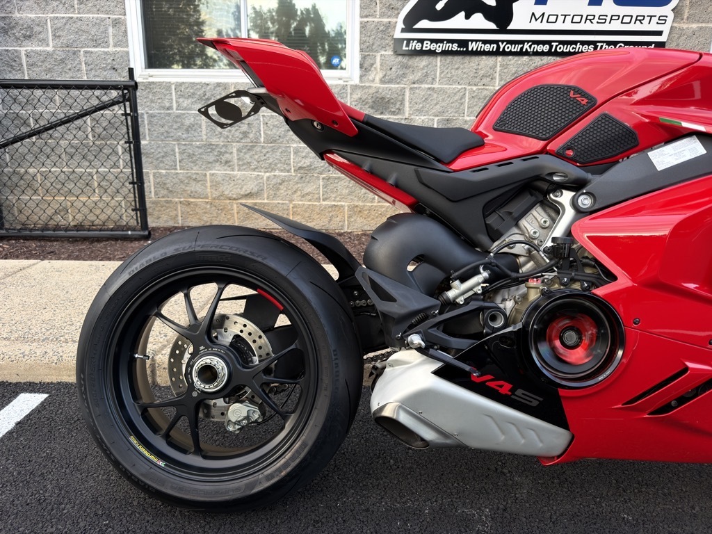2023 Ducati PANIGALE V4 S in sterling VA