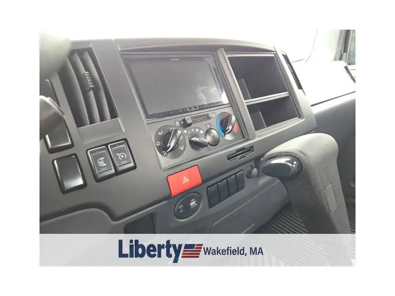 2027 ISUZU NPR HD