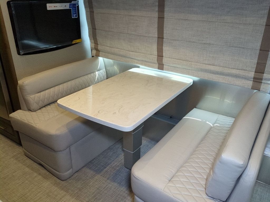 2027 Airstream Classic 30RB in spokane valley WA