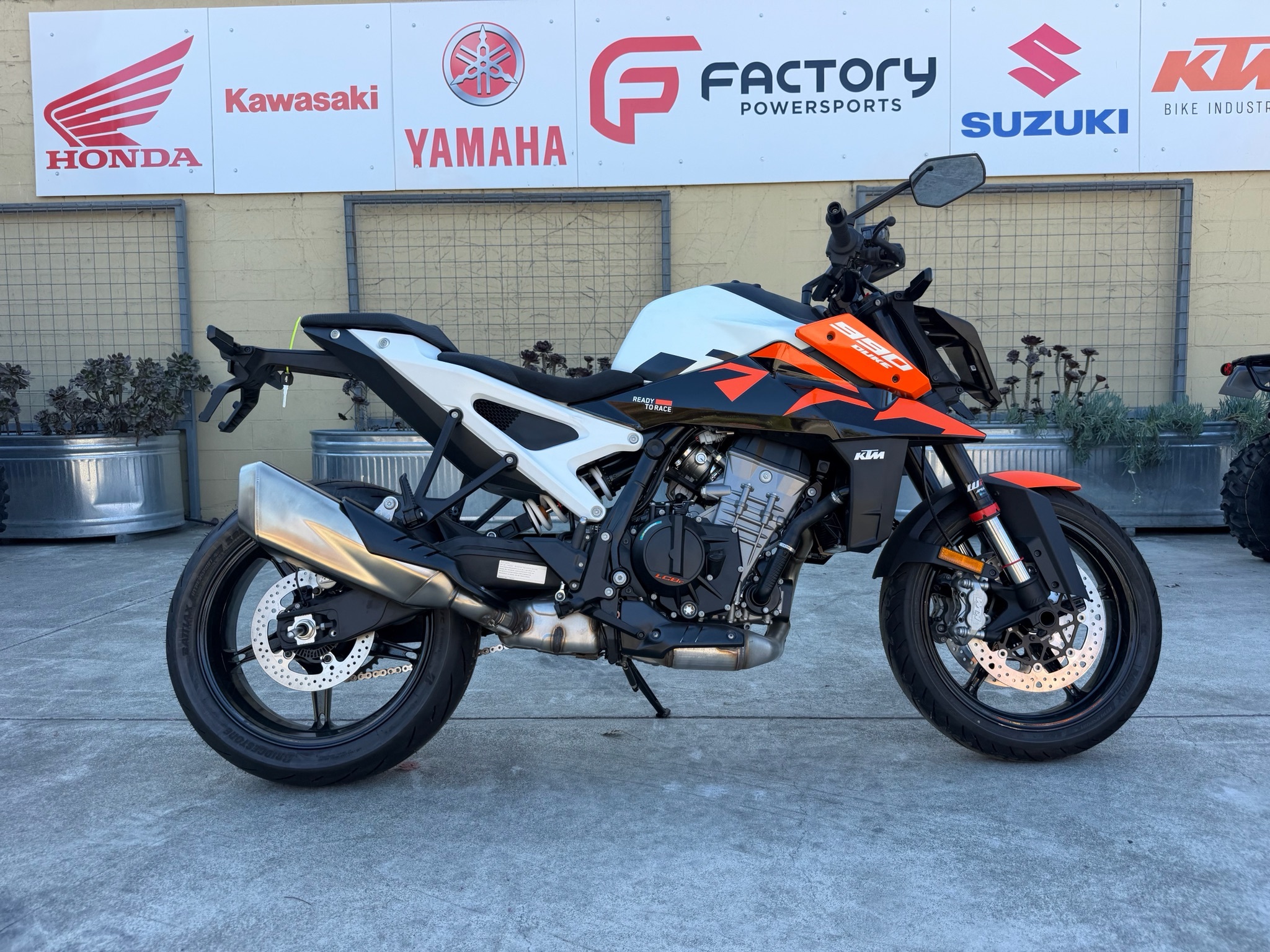 2027 KTM 990 Duke 990 in Santa Rosa, CA