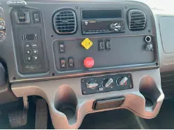 2019 FREIGHTLINER BUSINESS CLASS M2 106