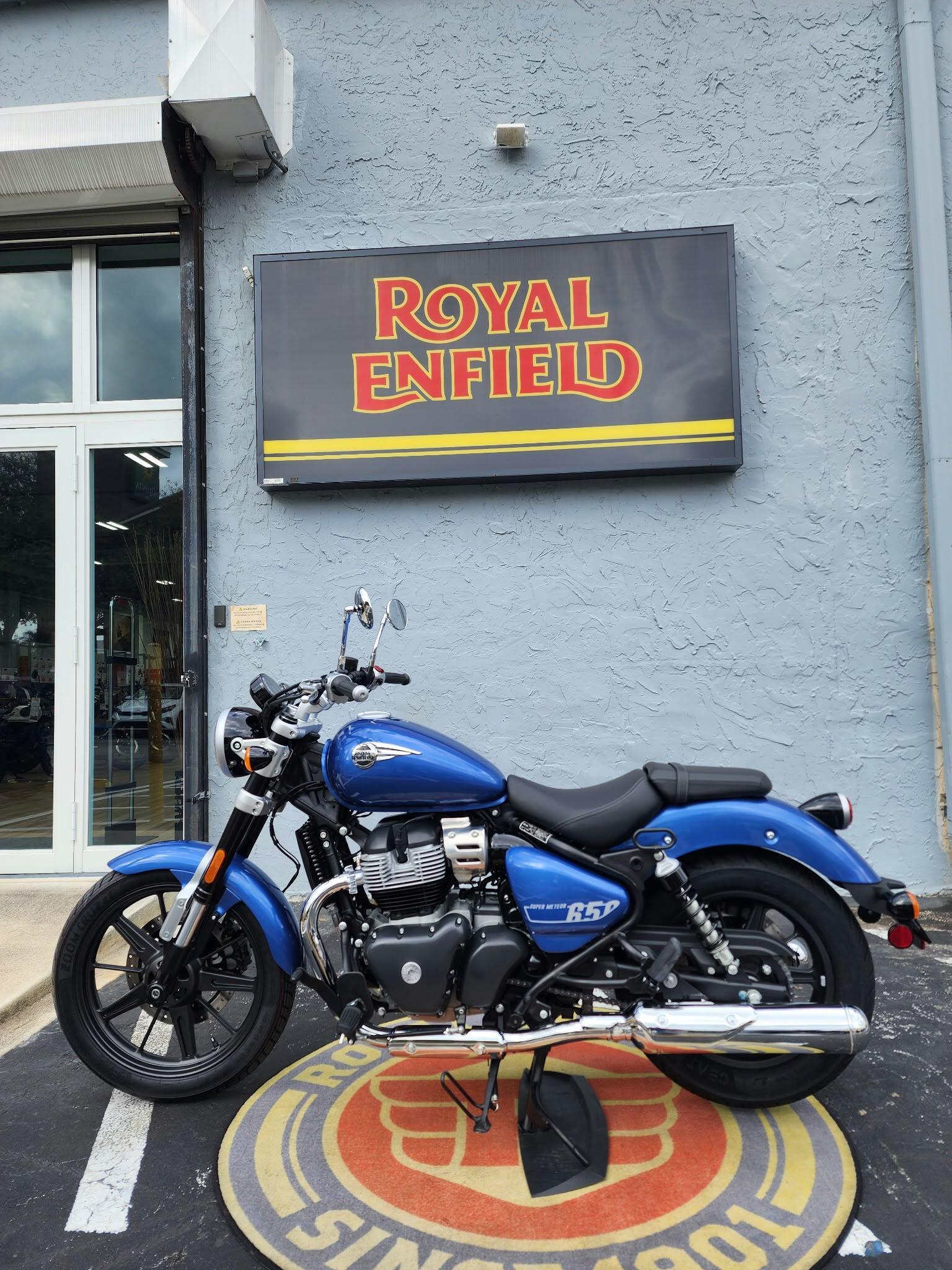 2024 Royal Enfield SUPER METEOR 650 in Miami, FL