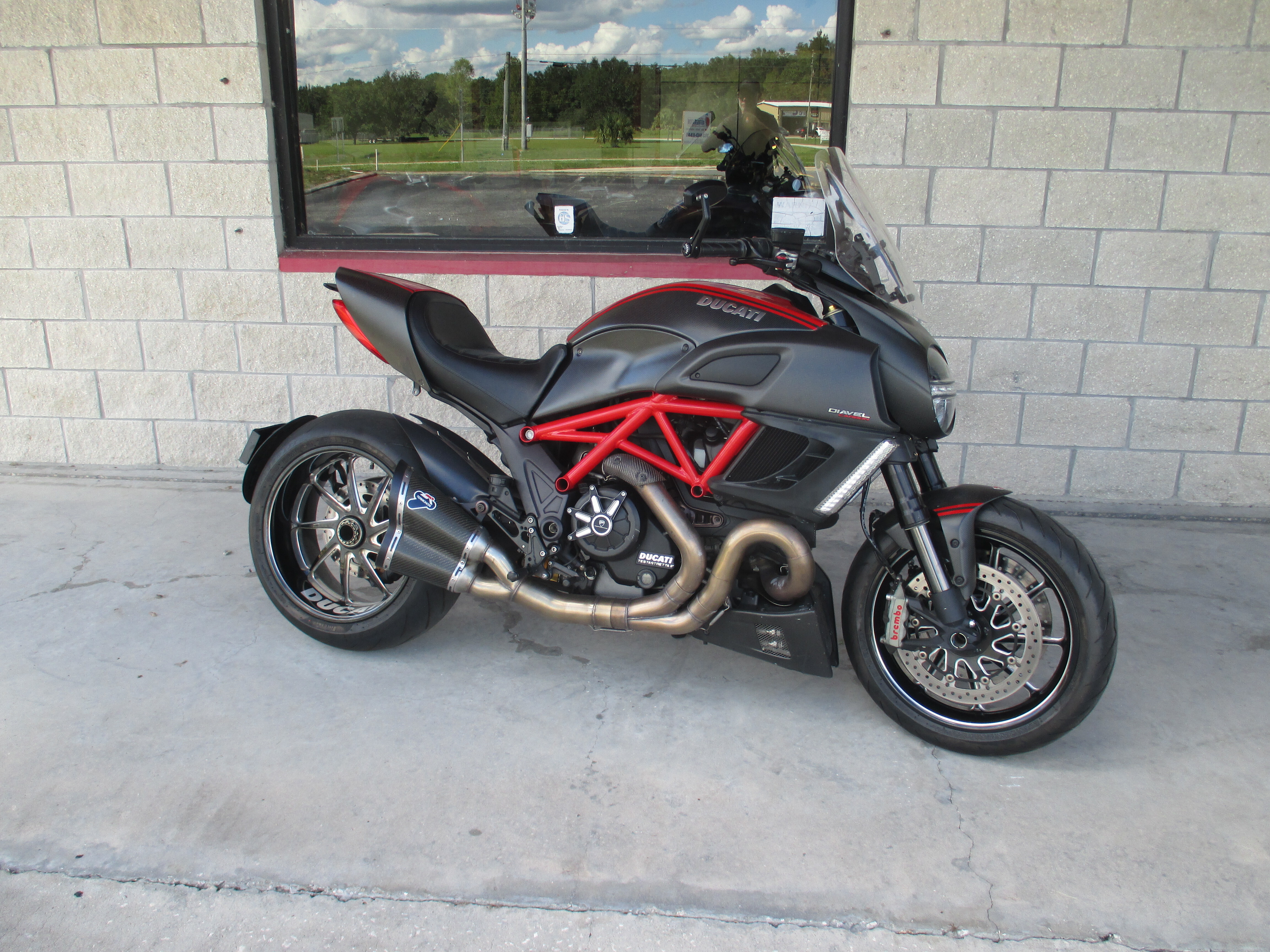 2012 Ducati DIAVEL CARBON CARBON in Ocala, FL