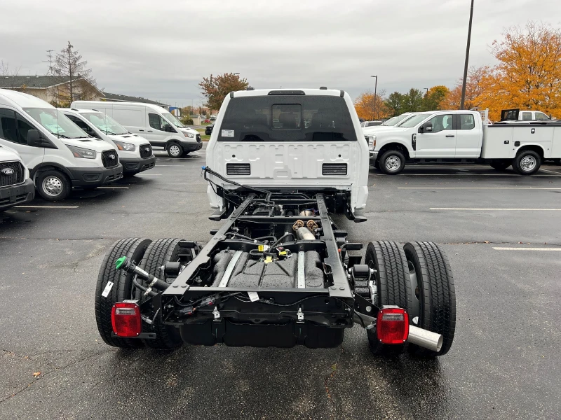 2027 FORD F450