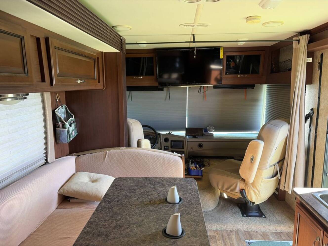 A photo of this 2013 Fleetwood Storm 28MS