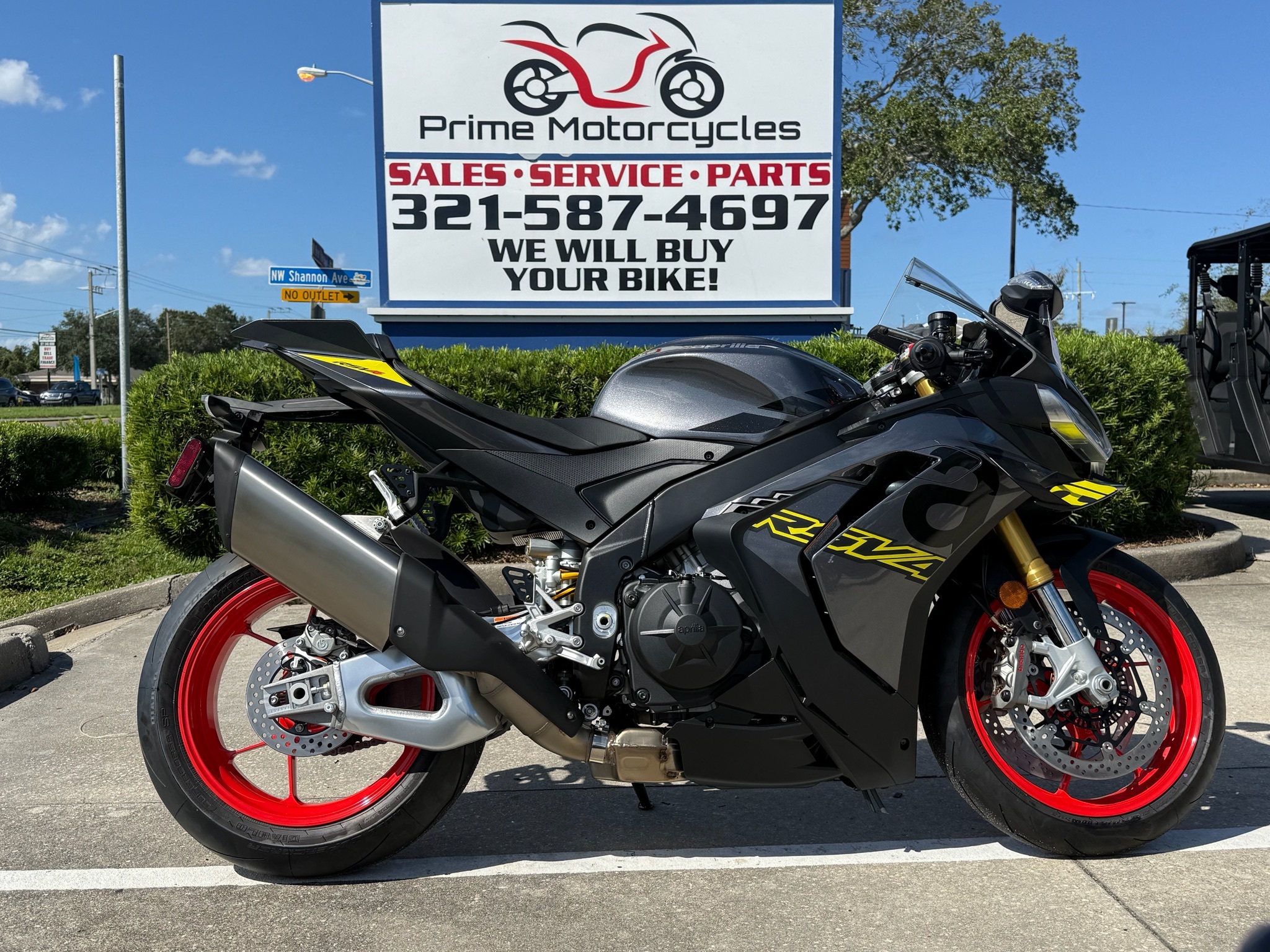 2027 Aprilia RSV4 1100 1100 in Melbourne, FL