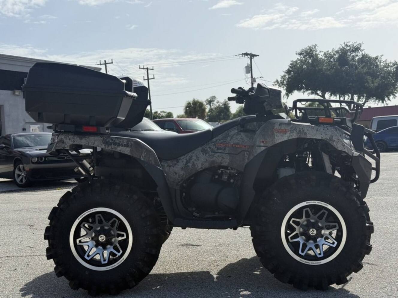 A photo of this 2024 Kawasaki Brute Force® 750 EPS LE Camo