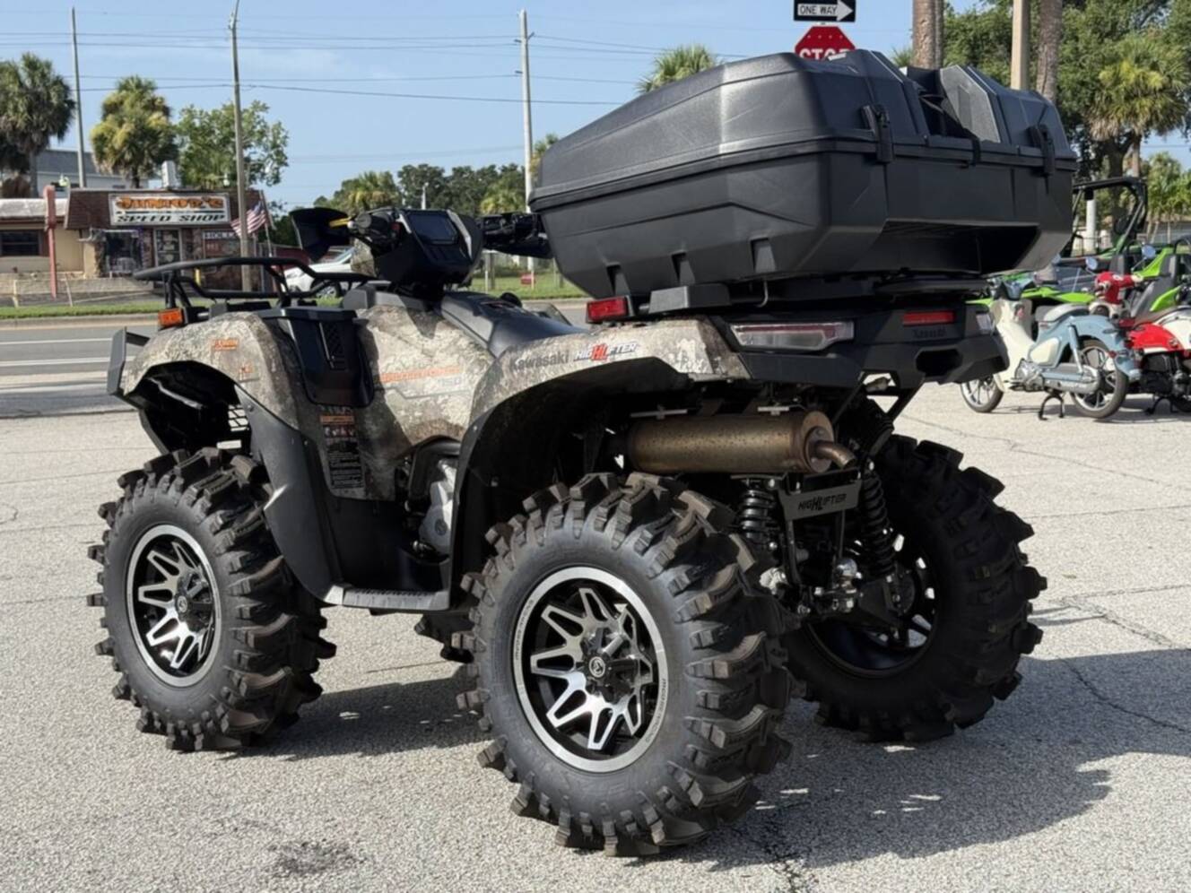 A photo of this 2024 Kawasaki Brute Force® 750 EPS LE Camo